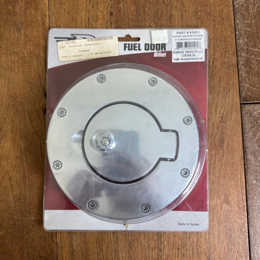 Rampage 85001 Polished Chrome Locking Gas Door 2007-10 Jeep Wrangler NEW‎